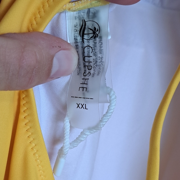 Cupshe XXL Seaside Ruffled Vneck Swimsuit - Picture 8 of 10